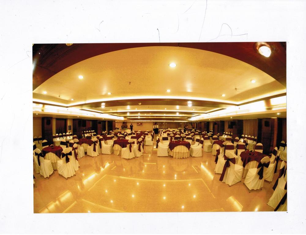 Hotel The Ocean Pearl Mangaluru Exterior foto