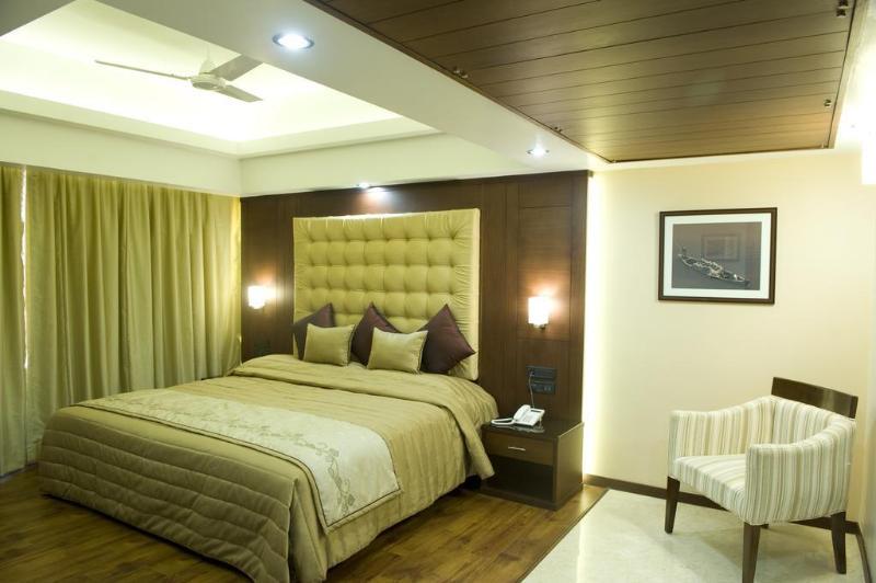 Hotel The Ocean Pearl Mangaluru Exterior foto